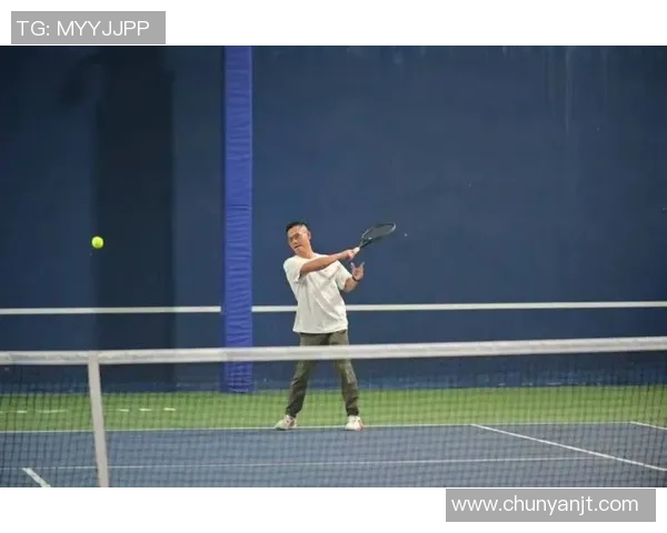 杭州网球队技术争议引发热议球员表现与教练策略的深度探讨 杭州网球队技术争议引发热议球员表现与教练策略的深度探讨