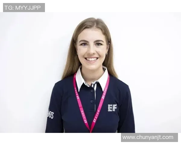 十一女神足球明星的璀璨星光与她们的传奇故事揭秘 十一女神足球明星的璀璨星光与她们的传奇故事揭秘